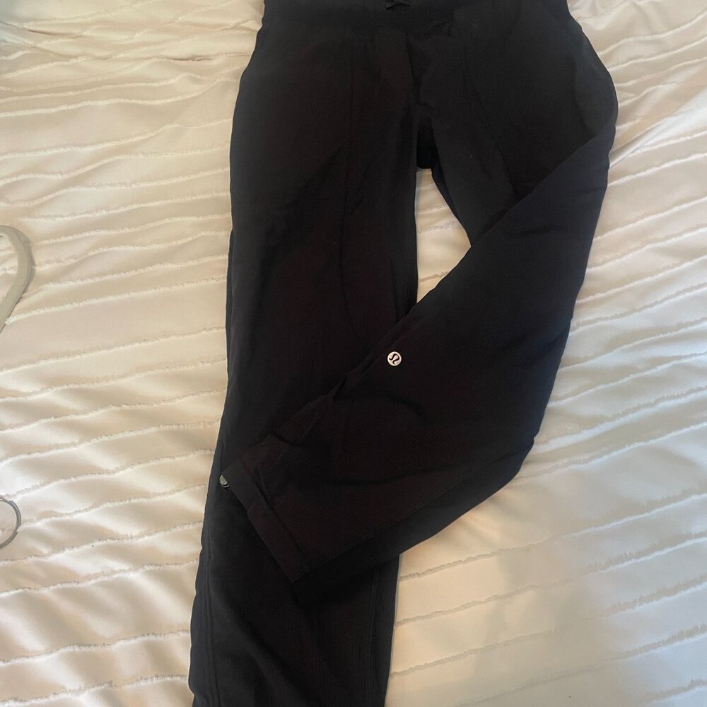 LULULEMON DANCE STUDIO CROP Womens Sz 6 Black Drawstring Stretch Unlined Pants